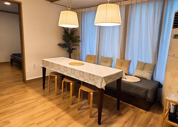 Villa 3 rooms for rent near mapo-gu office station, mapo-gu, seoul *